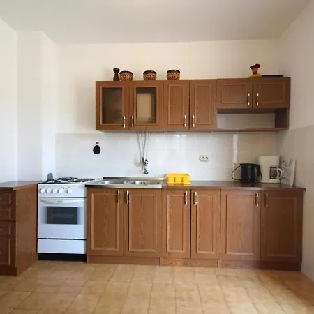 Matea Apartment *